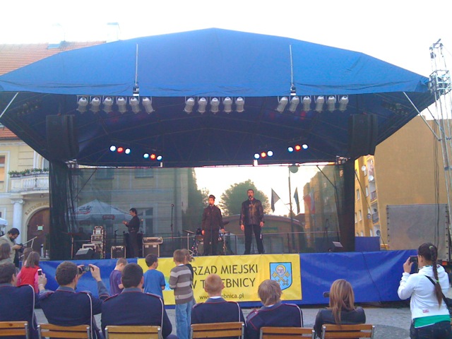 Loading Image